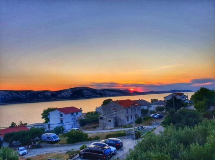 Apartmanibeta Stara Novalja Luaran gambar